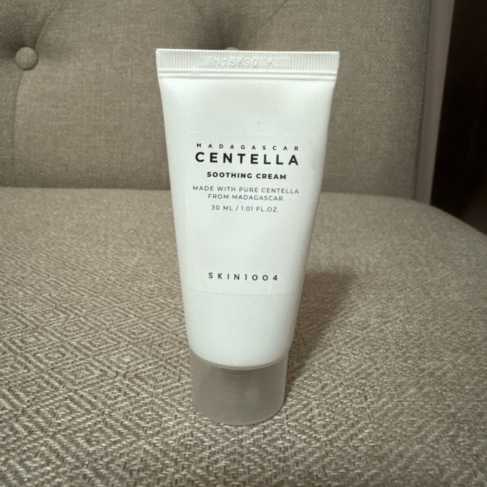 SKIN1004 Madagascar Centella Soothing Cream – 30 ml / 1.01 fl oz